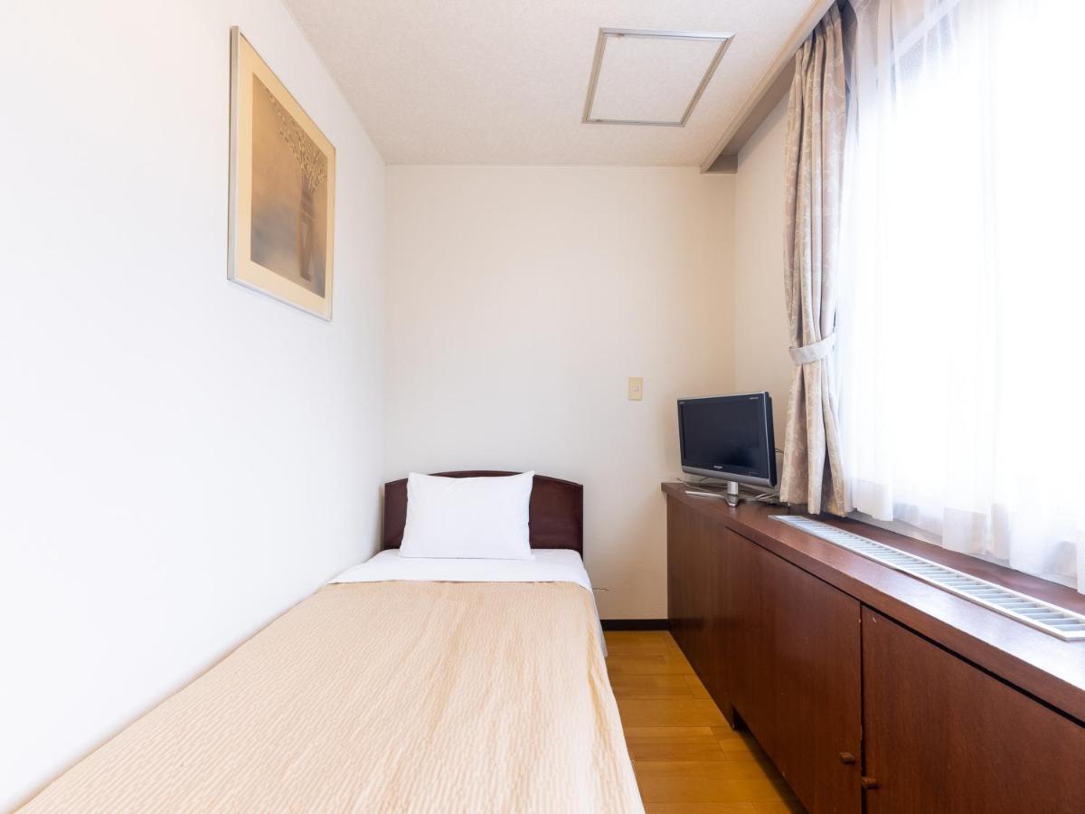 Tabist Business Hotel Takizawa Takasaki Station Nishiguchi Esterno foto