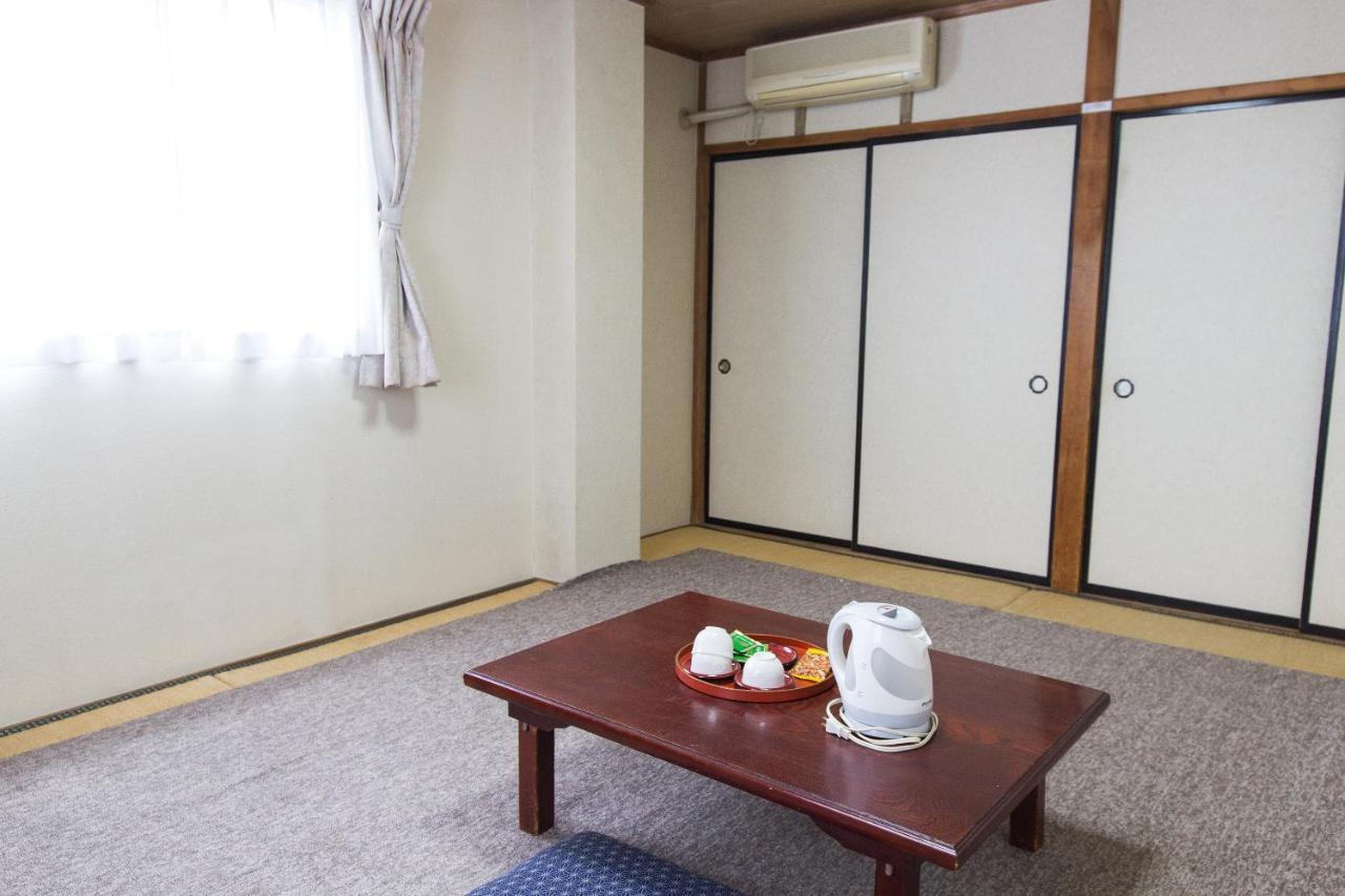 Tabist Business Hotel Takizawa Takasaki Station Nishiguchi Esterno foto